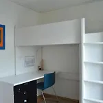 דירה Modern 3-story House By The Sea & Public Transport