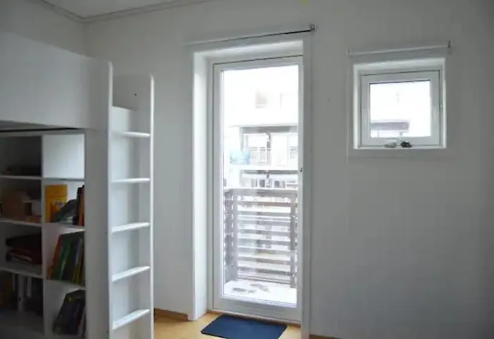 Modern 3-story House By The Sea & Public Transport * Trondheim