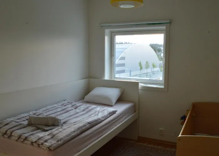 Modern 3-story House By The Sea & Public Transport * Trondheim