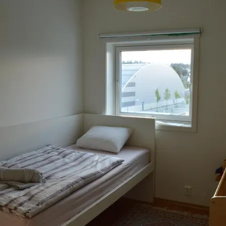 Modern 3-story House By The Sea & Public Transport * Trondheim